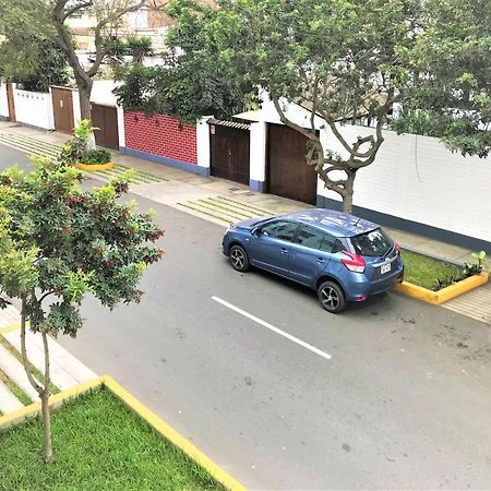 Hostal Carlos Tenaud Lima Luaran gambar