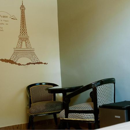 Hostal Carlos Tenaud Lima Luaran gambar