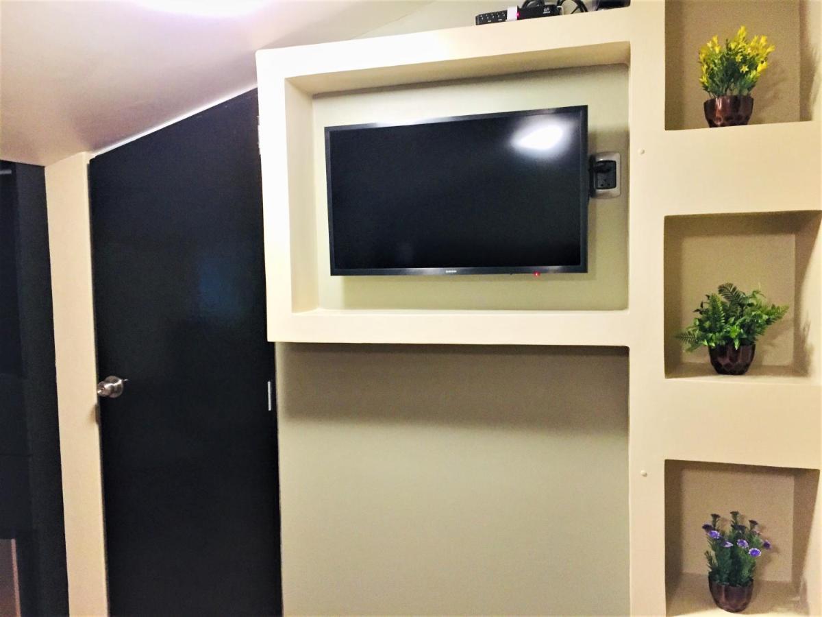 Hostal Carlos Tenaud Lima Luaran gambar