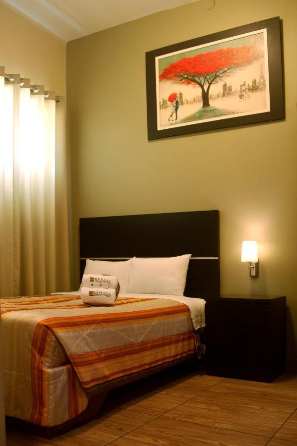 Hostal Carlos Tenaud Lima Luaran gambar